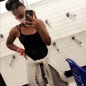 Meet your Posher, Krishauna